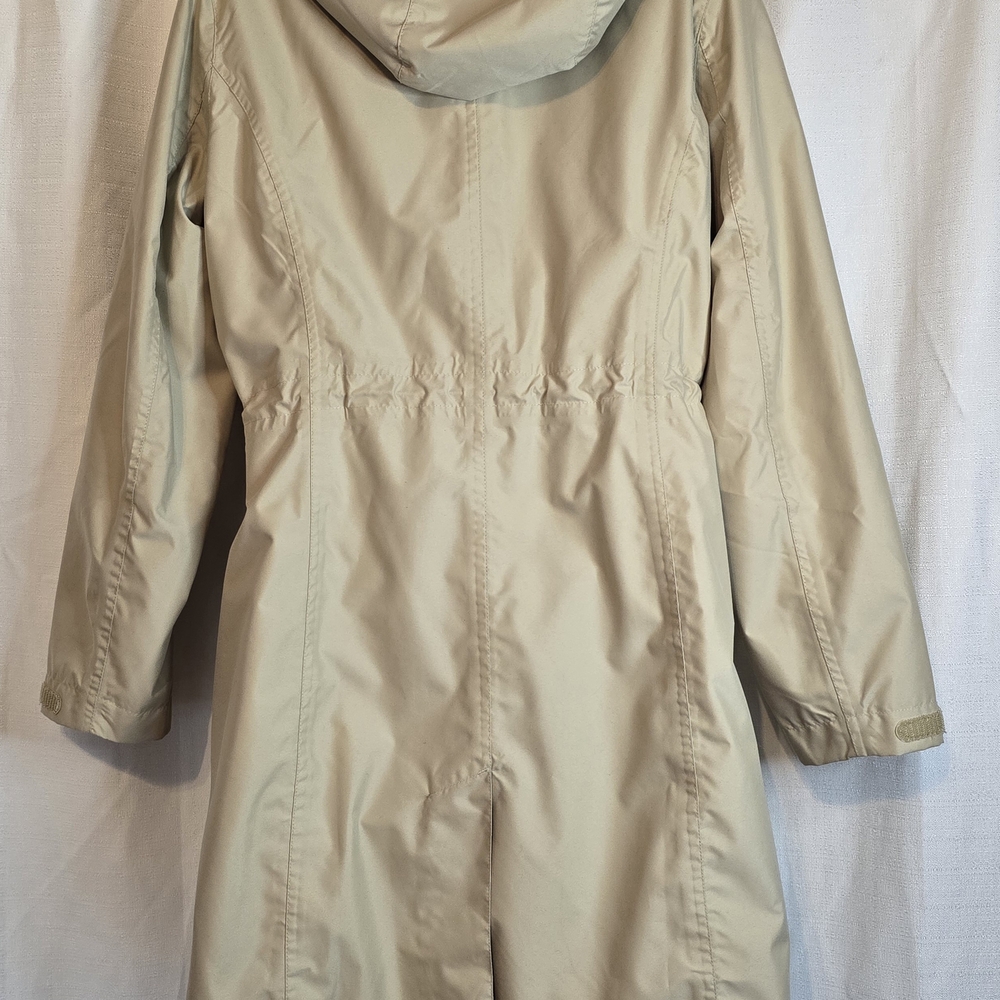 Classic Tan Trench Coat Size M With Hood Sinched Waist Fall - Picture 10 of 13